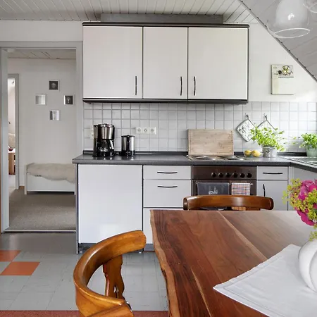 Hoell Friburgo de Brisgovia